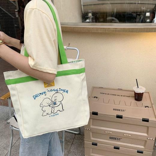 Kawaii Tote Bags |   Animal Friends Print Canvas Toe Bag Bags Cake